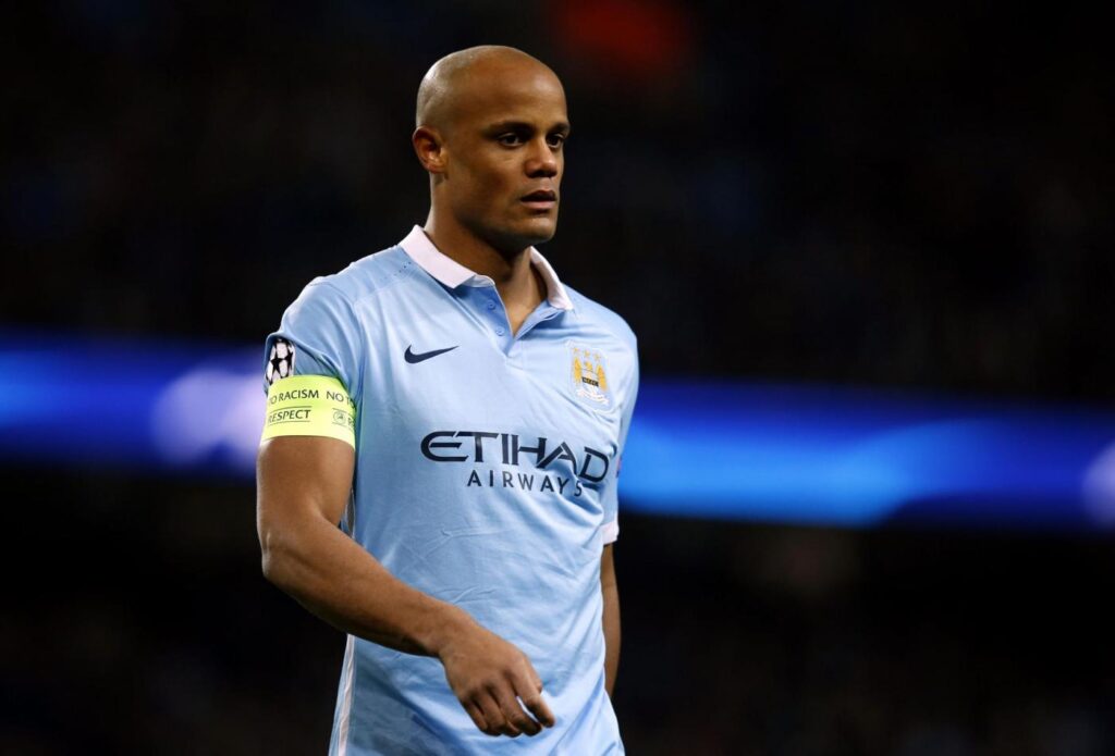 statua Kompany