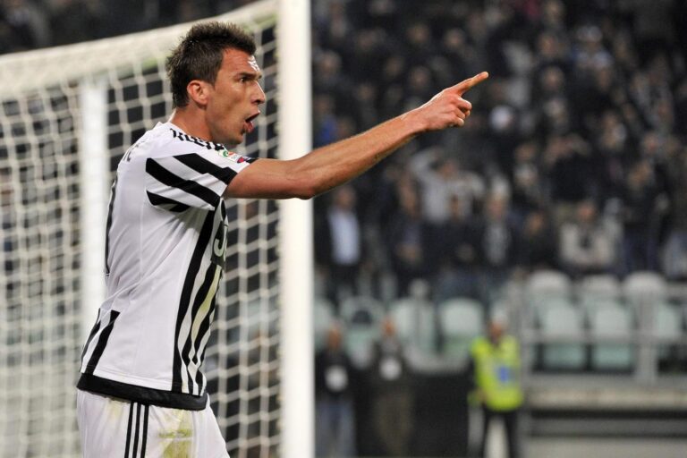 Mandzukic rinnovo