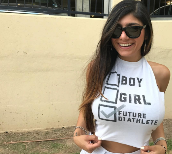 La Pornostar Mia Khalifa Svela Passione Per Il Calcio I Tre Calciatori Preferiti Foto 