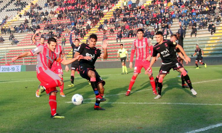 Risultati Serie B, la classifica: il Perugia ferma il ...