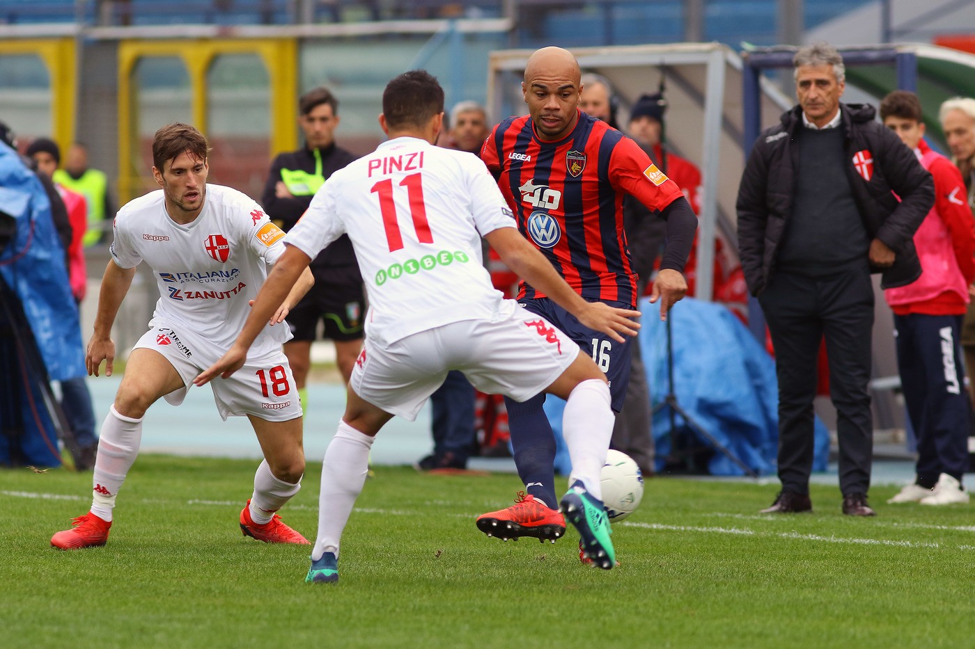 Calciomercato Serie B E Serie C, Oggi Baclet Firma Con La Reggina ...