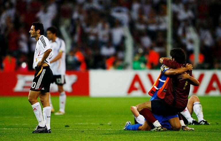 Quattordici anni fa Germania-Italia 0-2: la narrazione storica di un  contropiede perfetto [FOTO e VIDEO]