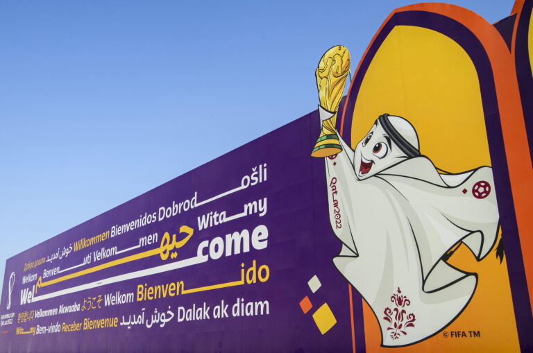 mascotte mondiali qatar 2022 laeeb