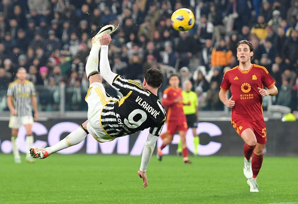 Vlahovic Juventus Roma