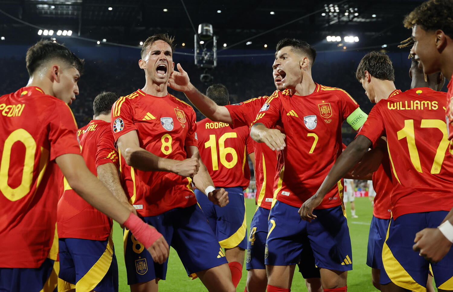Spagna bella e impossibile: 4 1 alla Georgia, ora big match contro la Germania