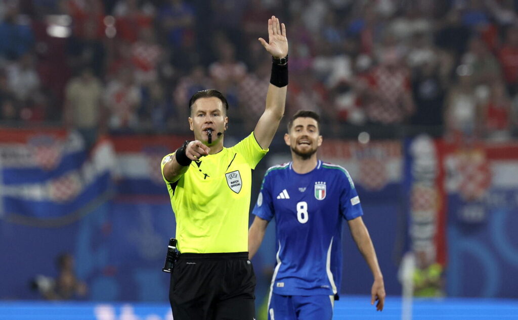 Arbitro Croazia Italia