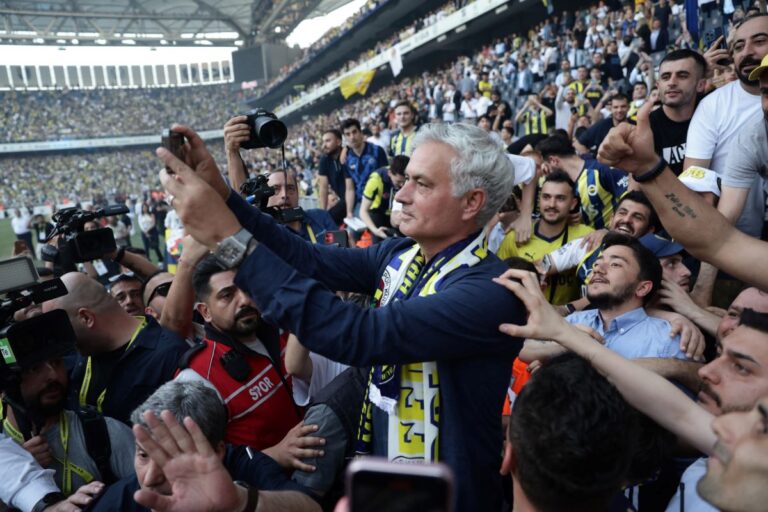 presentazione Mourinho