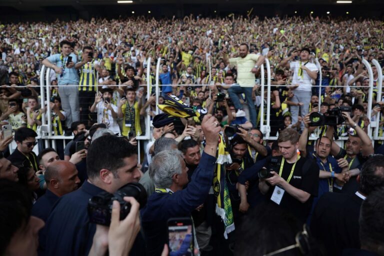 presentazione Mourinho