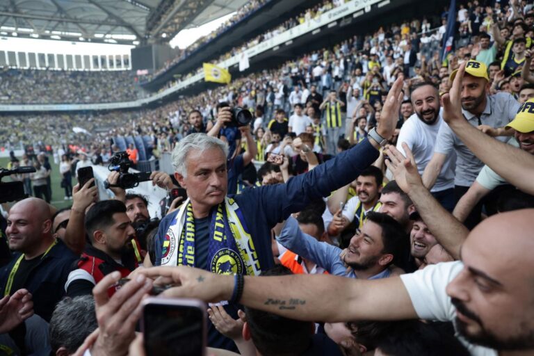 presentazione Mourinho