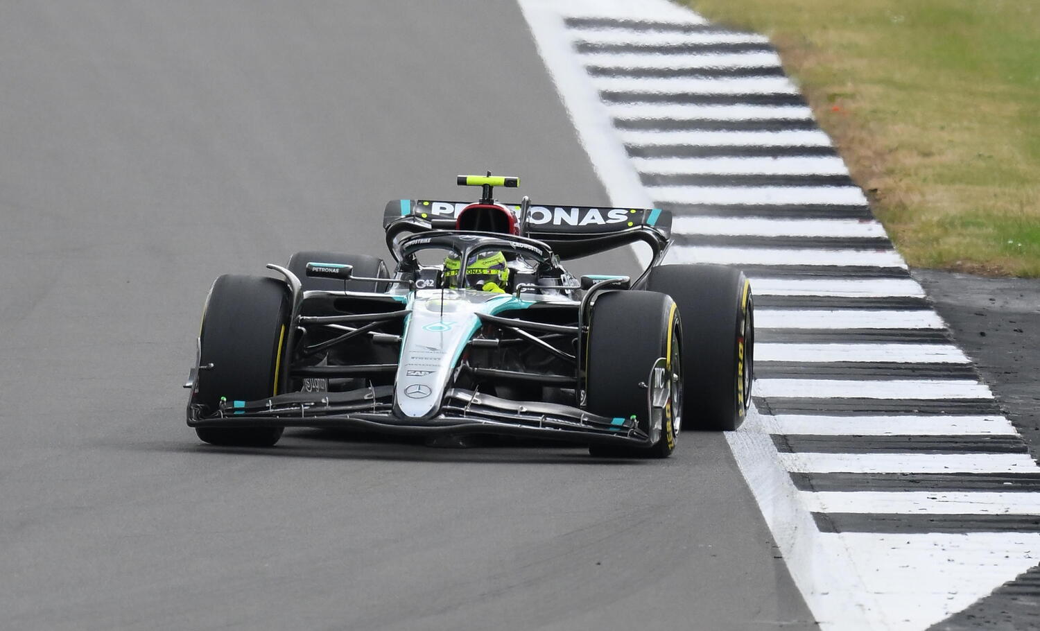 Contatto Verstappen Hamilton, Lewis: “Max frena tardi. That’s racing”