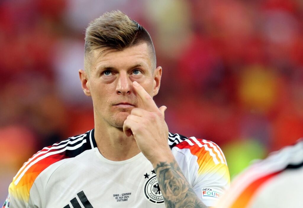 lacrime Kroos