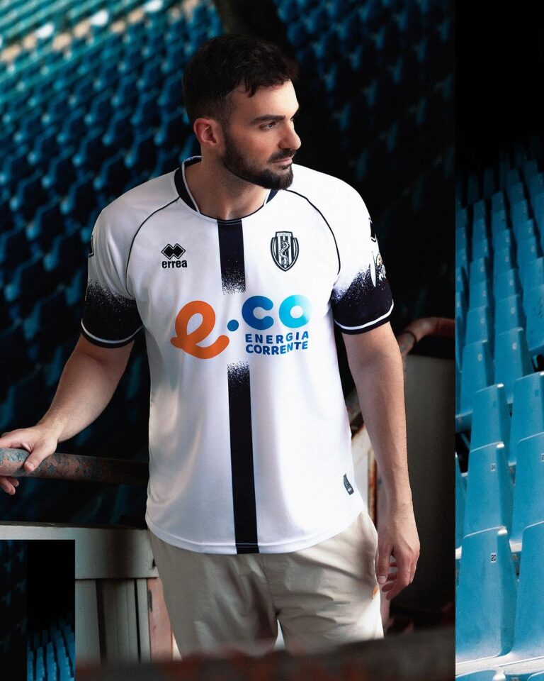 nuova maglia Cesena