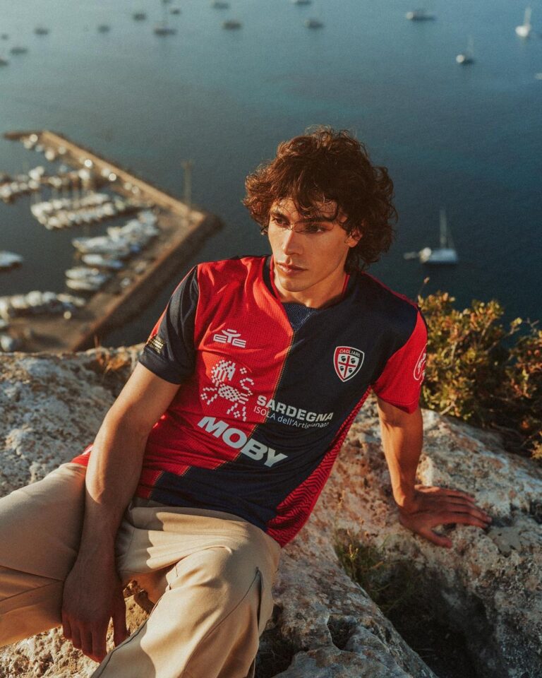 nuova maglia Cagliari