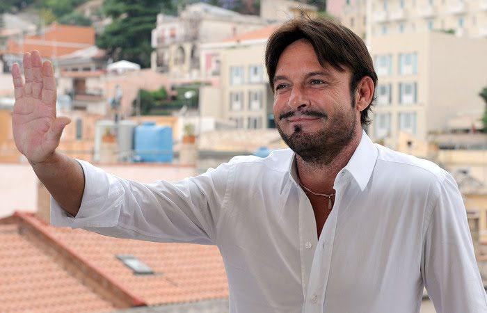 Totò Schillaci, tumore al colon: diagnosi e cure, 50.000 casi l’anno in Italia