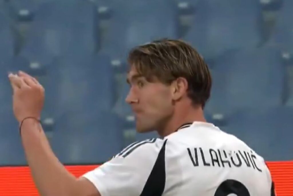 gol Vlahovic Genoa Juventus